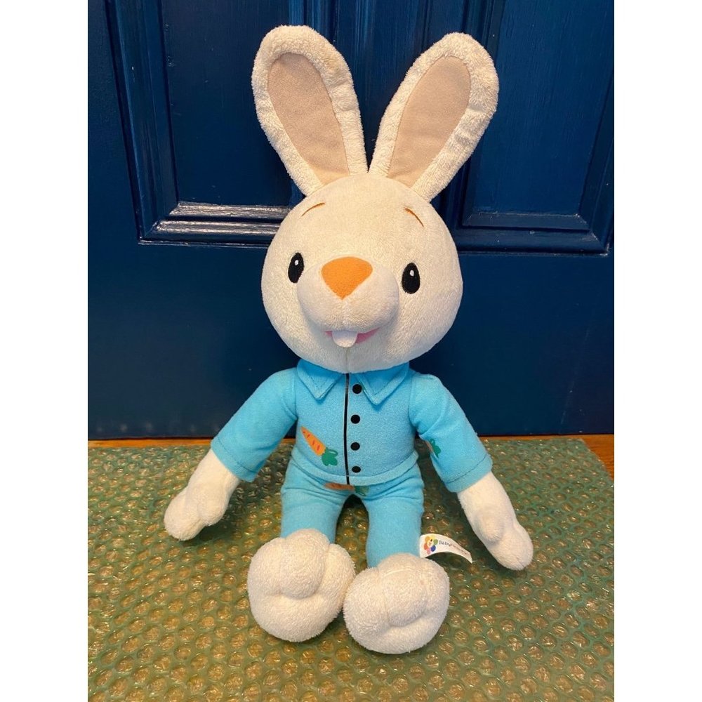 Harry the Bunny Harry and Larry in Pajamas Baby First TV
